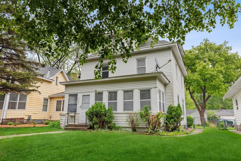 3539 32nd Ave S, Minneapolis, MN 55406