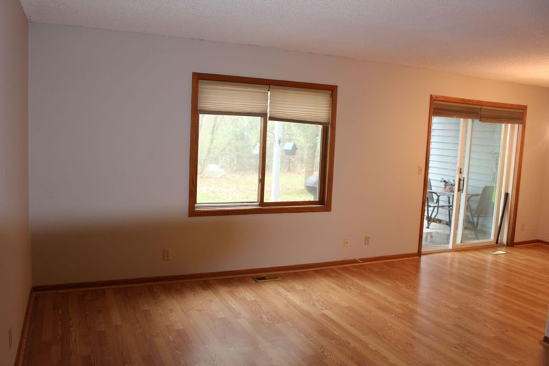 4 Crusader Ave E #B, West Saint Paul, MN 55118