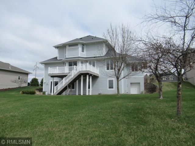 401 Crestview Ct, Goodhue, MN 55027