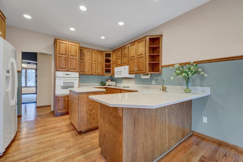 13020 Hershey Way, Apple Valley, MN 55124