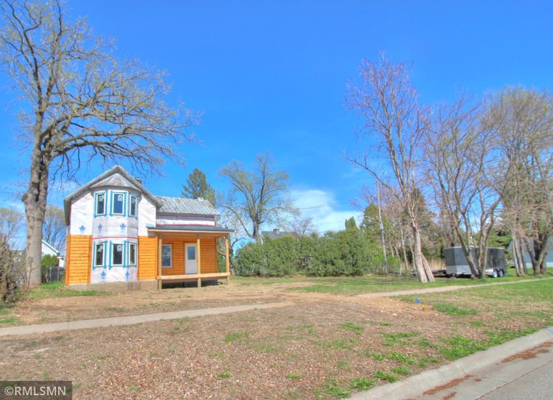 411 Main St E, Wabasha, MN 55981