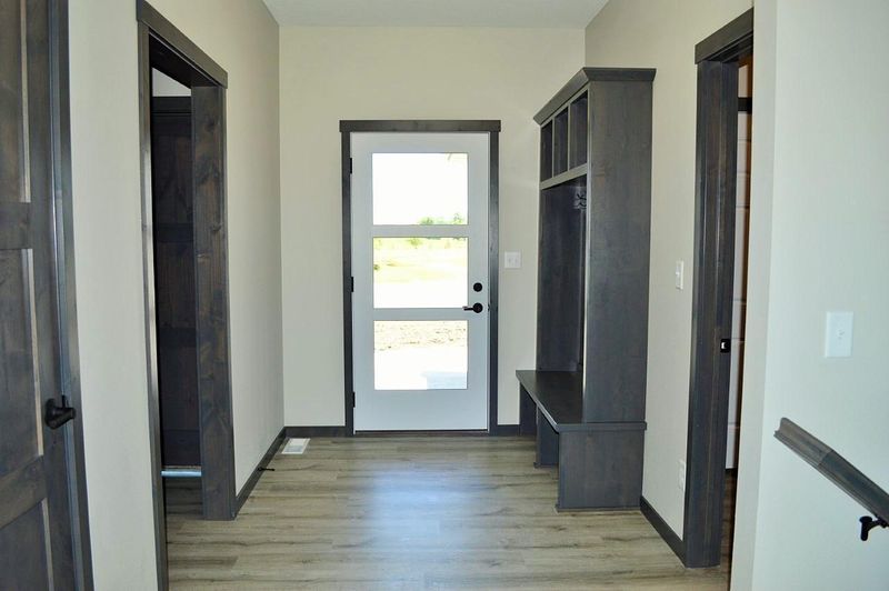 108 Winden Way, Avon, MN 56310