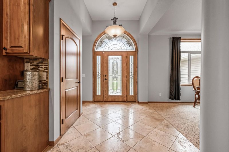 19544 Yellowpine St NW, Oak Grove, MN 55011