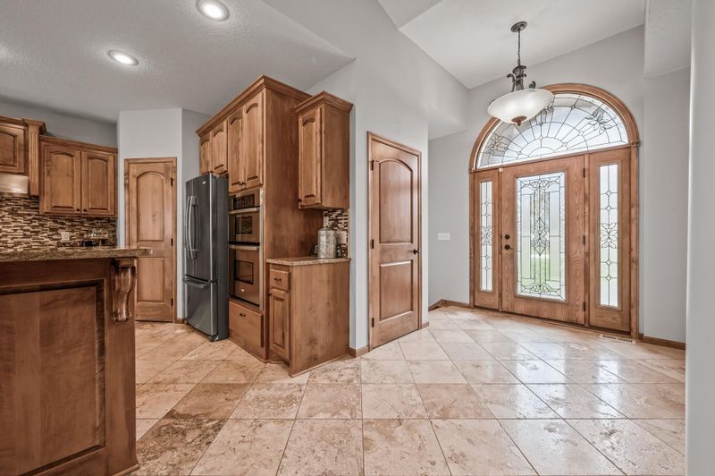 19544 Yellowpine St NW, Oak Grove, MN 55011