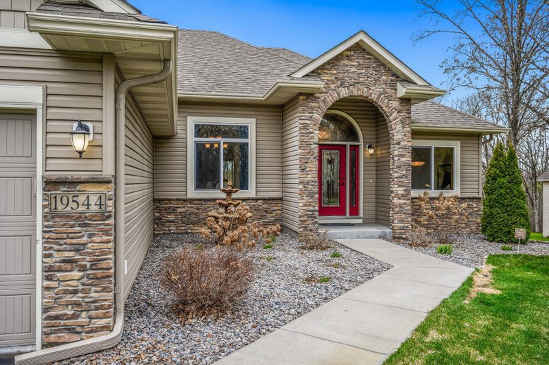 19544 Yellowpine St NW, Oak Grove, MN 55011