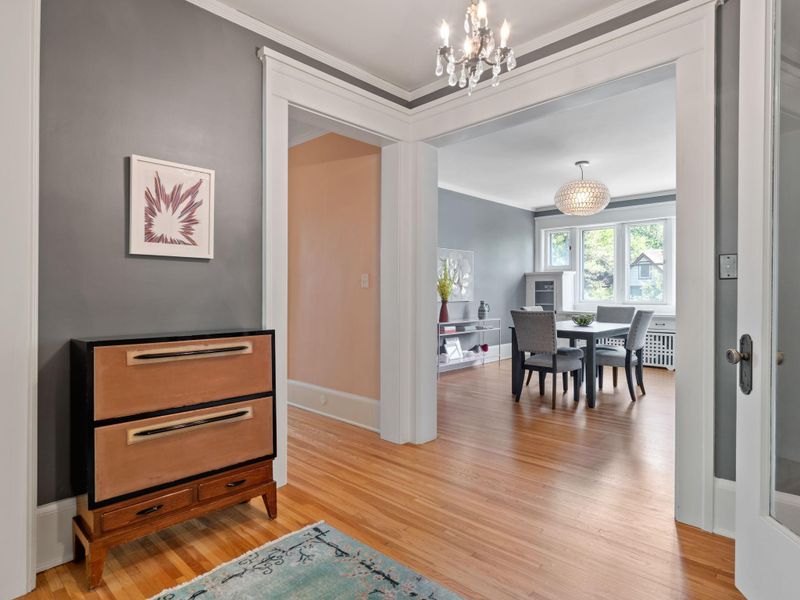 56 Arundel St #9, Saint Paul, MN 55102