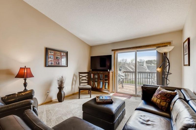 708 86th Ave NW, Coon Rapids, MN 55433