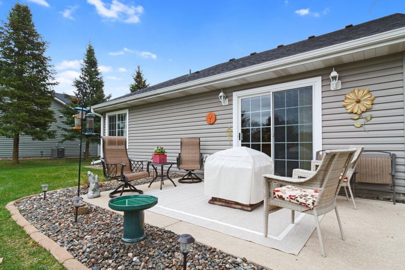 7042 Dupre Rd, Hugo, MN 55038