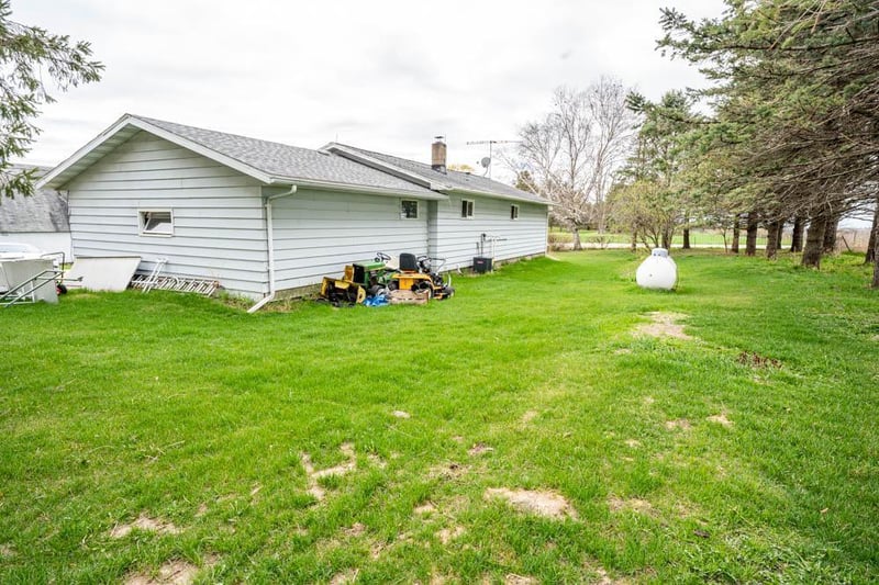 13269 County 24, Brownsville, MN 55919