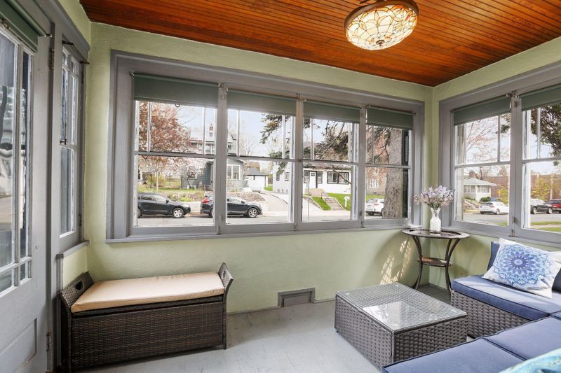 107 Rustic Lodge E, Minneapolis, MN 55419