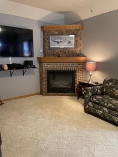8440 E River Rd NW, Coon Rapids, MN 55433