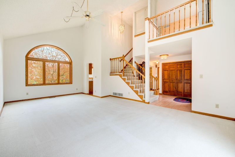 6783 Boyd Ave, Eden Prairie, MN 55346
