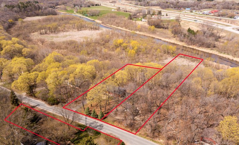 915 1st St NW, Oronoco, MN 55960