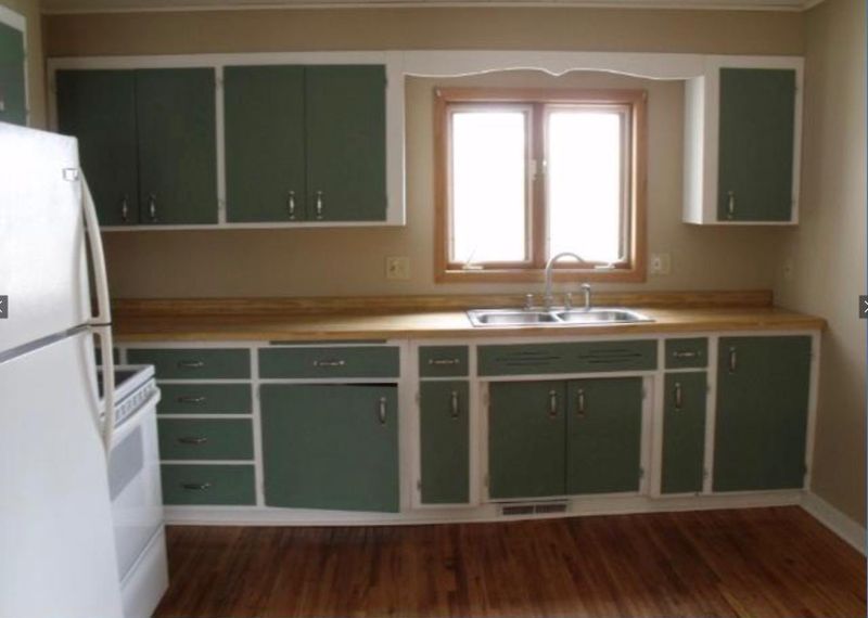 234 E Mckinley St, Owatonna, MN 55060
