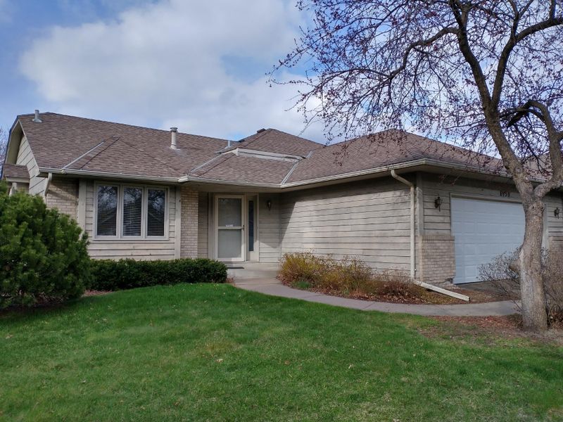 8938 Woodhall Cir N, Brooklyn Park, MN 55443