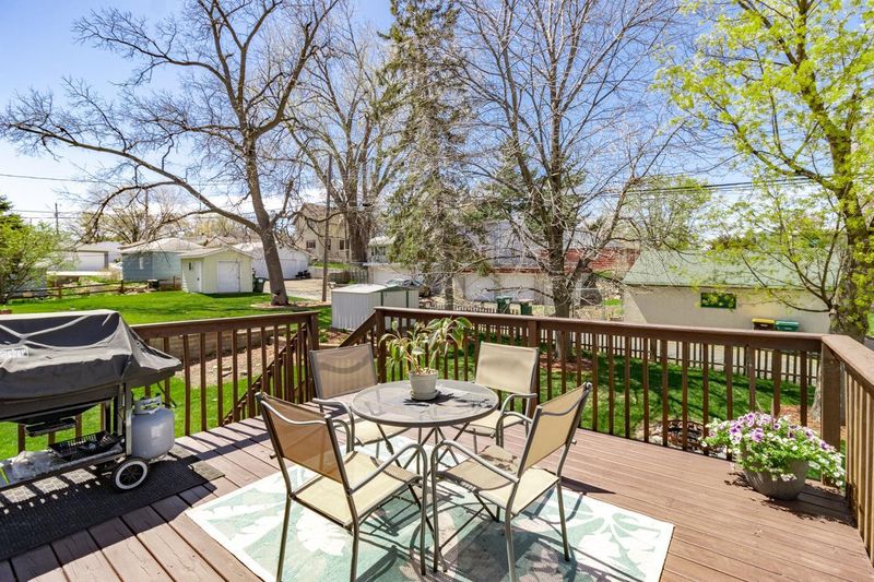 4748 6th St NE, Columbia Heights, MN 55421