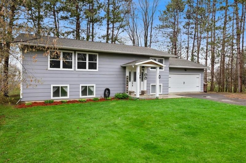 118 Villa Dr, Mora, MN 55051