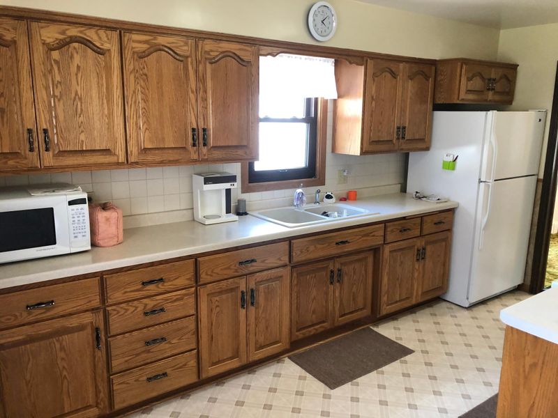 202 2nd St E, Morgan, MN 56266