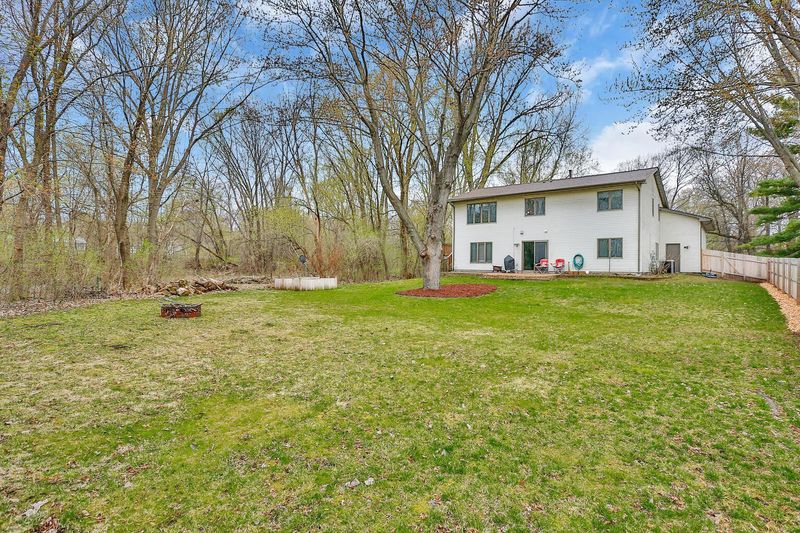 5228 East St, White Bear Lake, MN 55110