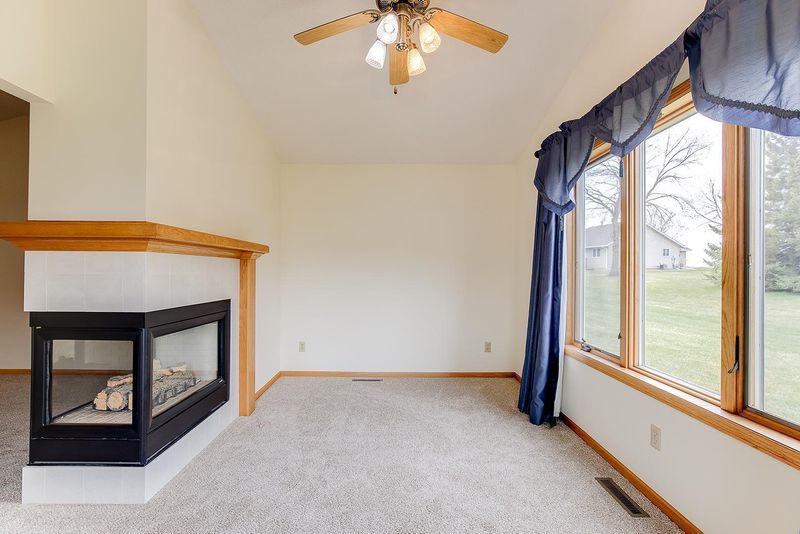 1482 General Sieben Dr, Hastings, MN 55033