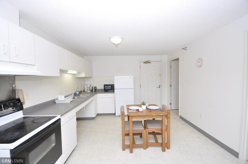 211 1st St NE #411, Rochester, MN 55906