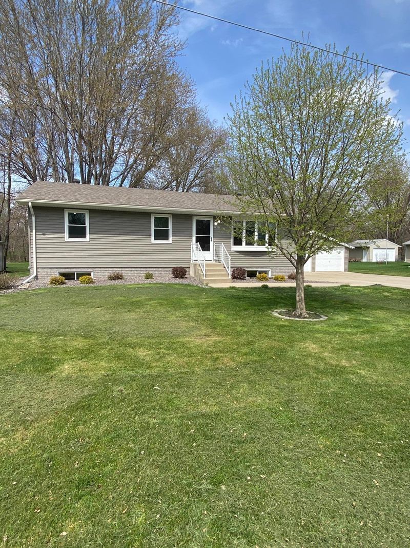 2803 22nd St SE, Rochester, MN 55904