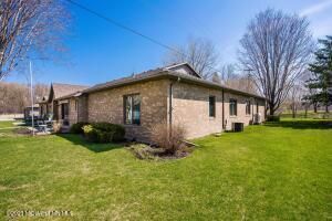 928 E Summit Ave #404, Fergus Falls, MN 56537