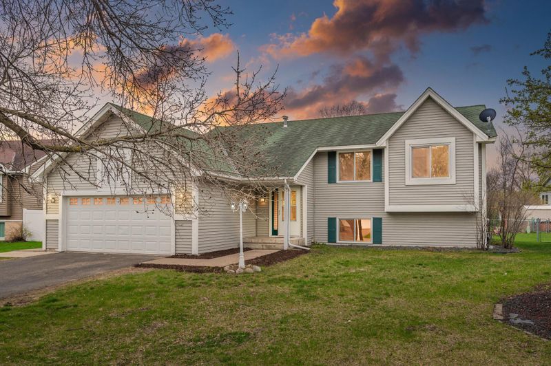 238 126th Ln NW, Coon Rapids, MN 55448