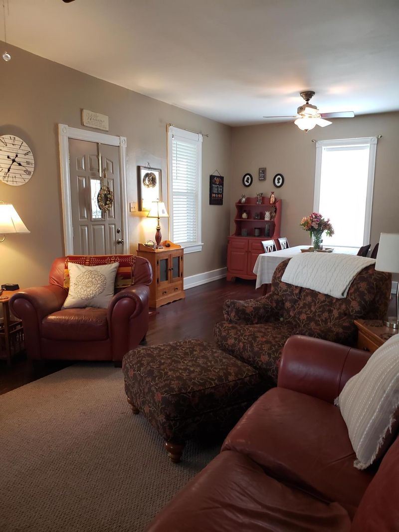 420 N Farwell St, Eau Claire, WI 54703