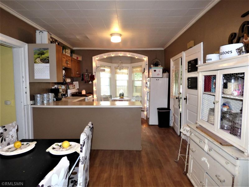 404 Elm Ave E, Waseca, MN 56093
