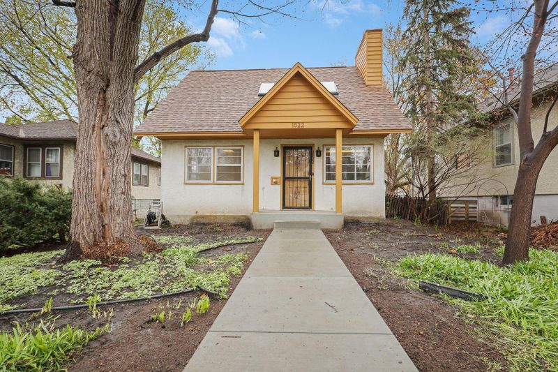 1022 26th Ave SE, Minneapolis, MN 55414