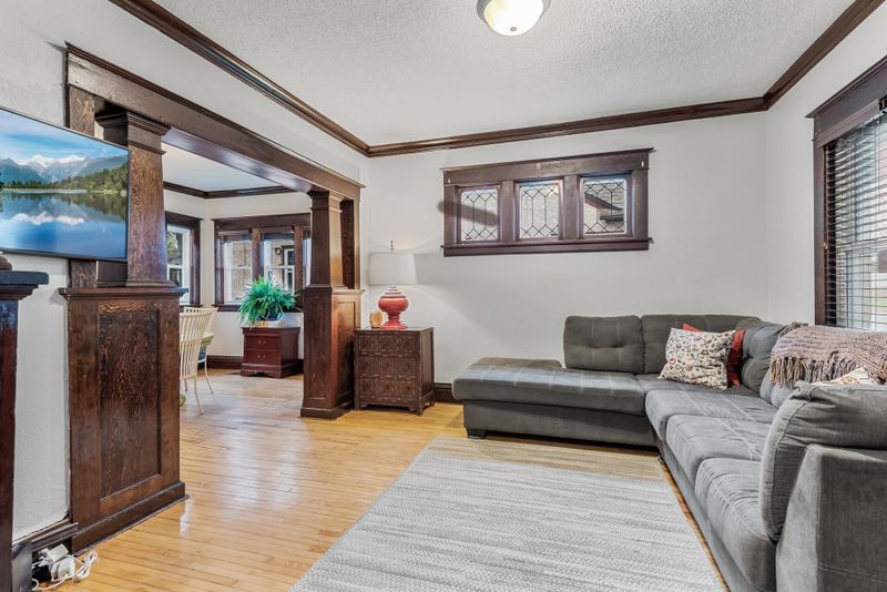 1250 6th St E, Saint Paul, MN 55106