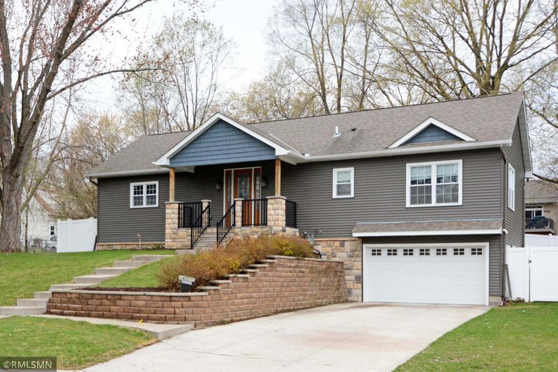 4717 Florida Ave N, Crystal, MN 55428