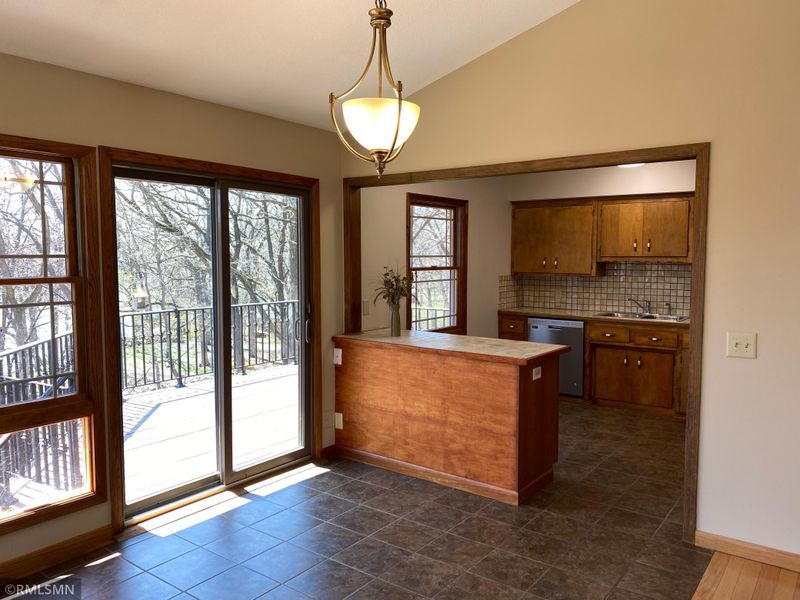 13294 Riverview Dr NW, Elk River, MN 55330