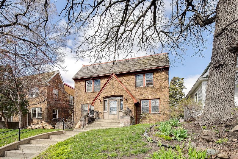 1503 Saint Clair Ave, Saint Paul, MN 55105