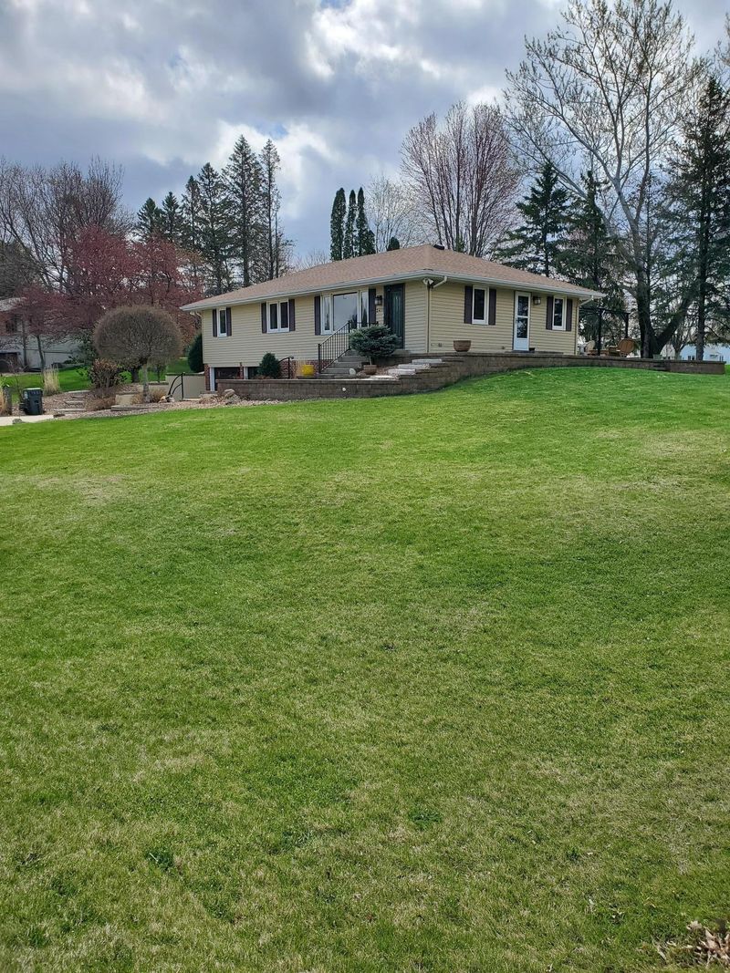 2411 7th Ave SW, Austin, MN 55912