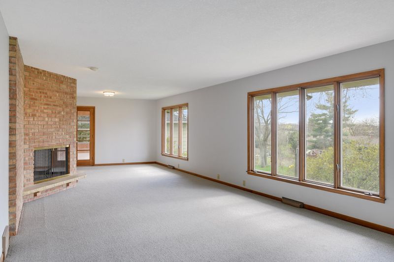 7200 Trillium Ln, Edina, MN 55435