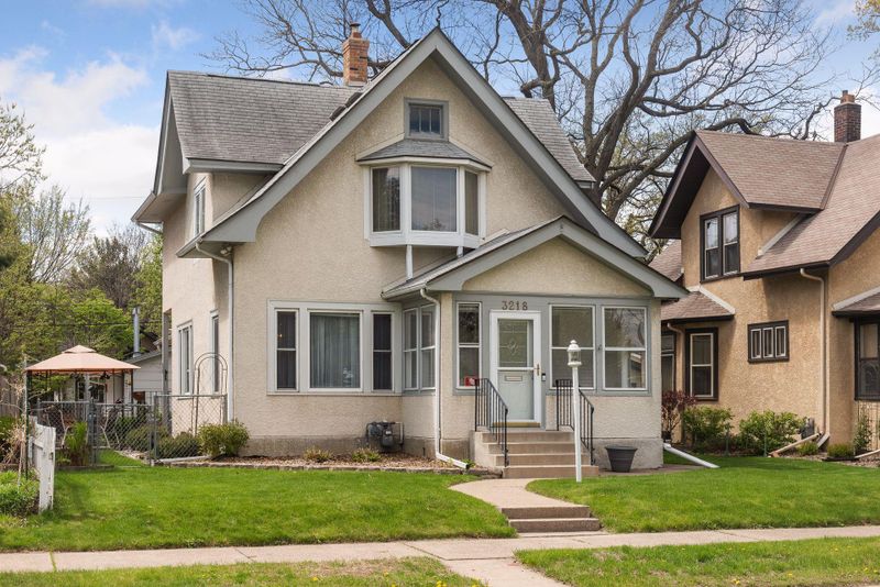 3218 42nd Ave S, Minneapolis, MN 55406