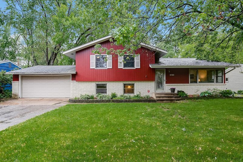 2160 County Road F E, White Bear Lake, MN 55110