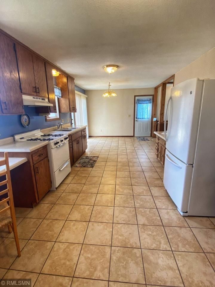 3280 Lower 150th St W, Rosemount, MN 55068
