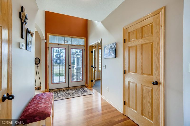 1625 Widgeon Cir, Hugo, MN 55038