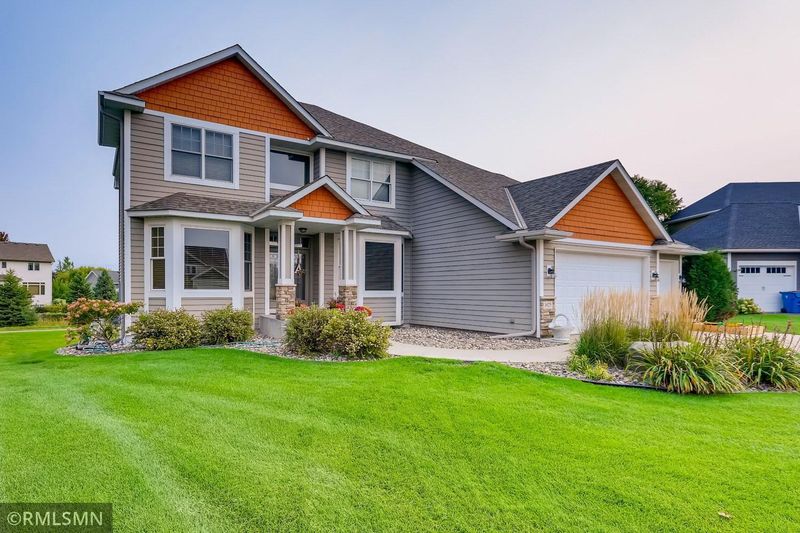 1625 Widgeon Cir, Hugo, MN 55038