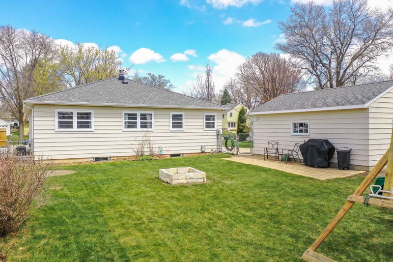 1913 1st Ave NW, Austin, MN 55912