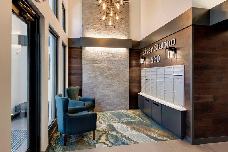 545 N 1st St #401, Minneapolis, MN 55401
