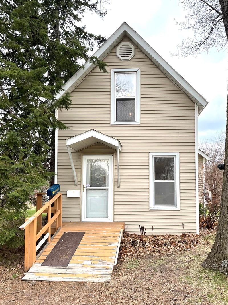 1011 6th Ave NE, Brainerd, MN 56401