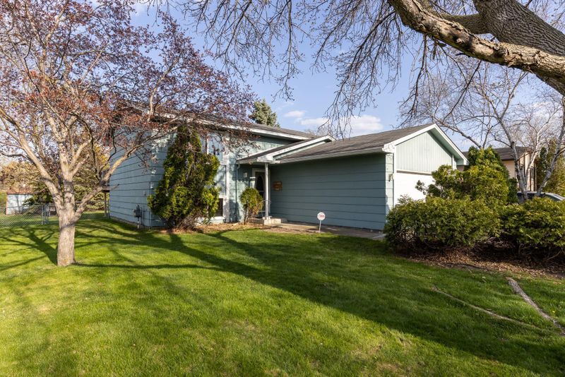 8224 Irving Ave N, Brooklyn Park, MN 55444