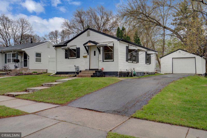 2098 Fremont Ave E, Saint Paul, MN 55119
