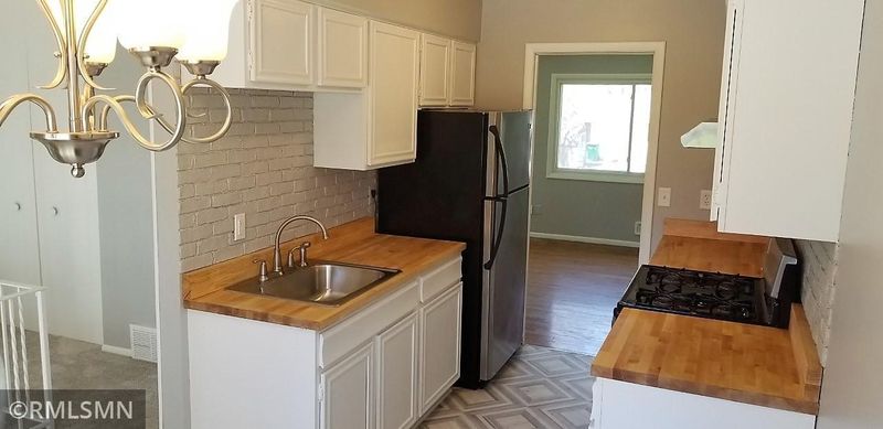 2069 103rd Ave NW, Coon Rapids, MN 55433