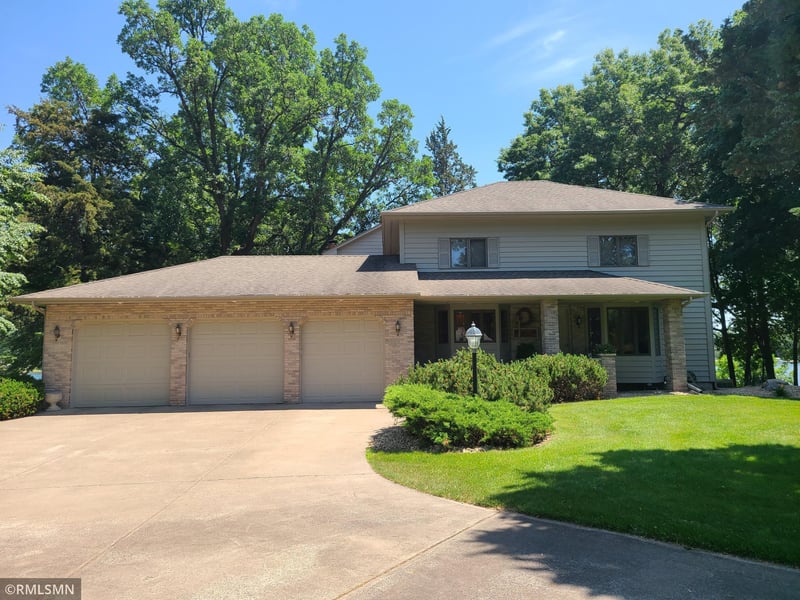 13111 Kerry St NW, Coon Rapids, MN 55448
