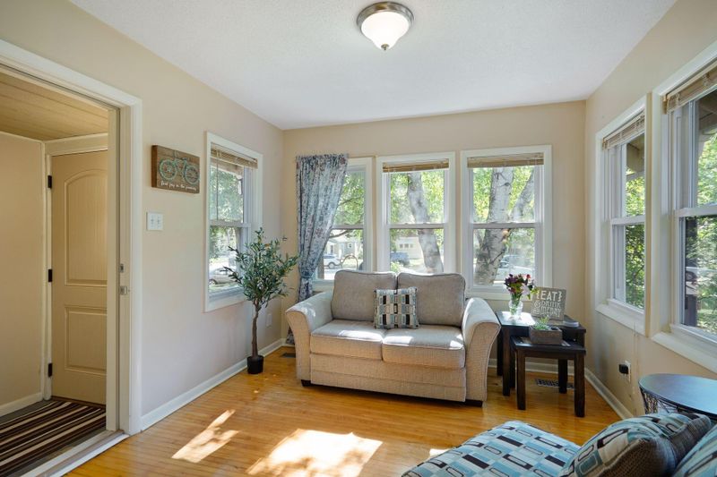 4420 Minnehaha Ave, Minneapolis, MN 55406